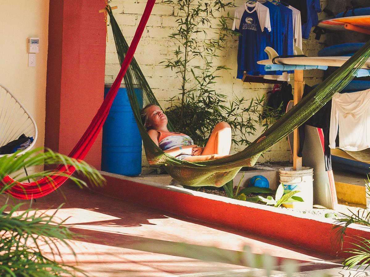 Хостел Experiencia Surf Camp Brisas de Zicatela Екстер'єр фото