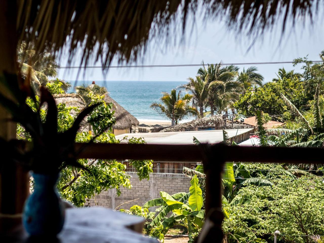 Хостел Experiencia Surf Camp Brisas de Zicatela Екстер'єр фото